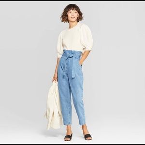 Who What Wear Cream Puff Elbow Sleeve